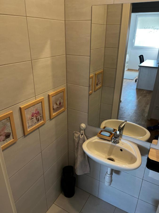Apartman Vanesa Apartment Split Exterior photo